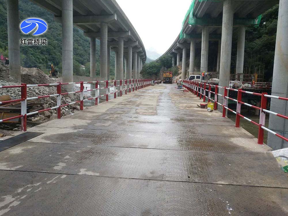 漢坪高速公路坪坎至漢中（石門(mén)）段工程1.jpg